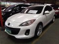 White Mazda 3 2013 for sale in Marikina -1