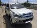 Selling Isuzu Mu-X 2019 in Mandaue -0