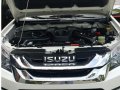 Isuzu Mu-X 2017 for sale in Santa Rosa-1