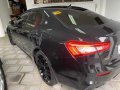 Selling Black Maserati Ghibli 2019 Automatic Gasoline at 350 km -4