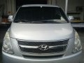 2nd-hand Hyundai Starex 2010 for sale in Caloocan-9