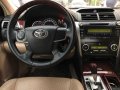 2014 Toyota Camry 2.5V Automatic-1