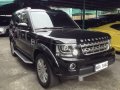 Selling Black Land Rover Discovery 2017 Automatic Gasoline at 9000 km-7