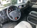 White Toyota Hiace 2016 for sale in Parañaque -5