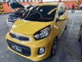 Selling Yellow Kia Picanto 2016 Manual Gasoline -4