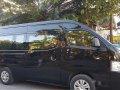 Sell Black 2018 Nissan Nv350 Urvan Manual Diesel at 42000 km -2