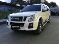 Isuzu Alterra 2013 for sale in Cebu City-1