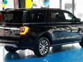 Sell Black 2018 Ford Expedition at 6000 km-9