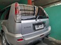 Selling Silver / Grey Nissan X-Trail 2005 Automatic Gasoline at 200000 km-4