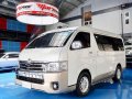 Selling White Toyota Hiace 2016 in Quezon City-7