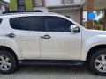 Isuzu Mu-X 2016 4X2 LS-A 3.0 for sale in Imus -1