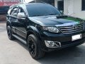 Black Toyota Fortuner 2014 Automatic Diesel for sale  -5