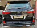 Selling Black Lexus Lx 2018 at 3000  km-3
