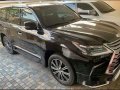 Selling Black Lexus Lx 2018 at 3000  km-6