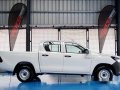 White Toyota Hilux 2019 Manual Diesel for sale -2