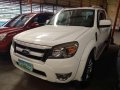 Selling White Ford Ranger 2010 at 86777 km-9