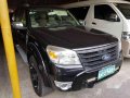 Selling Black Ford Everest 2011 Automatic Diesel-1