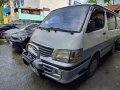 Sell White 2000 Toyota Hiace at 16000 km-0