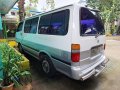 Sell White 2000 Toyota Hiace at 16000 km-0