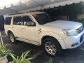 Used White Ford Everest 2014 for sale -3