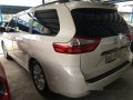 Selling Toyota Sienna 2016 at 35329 km-26