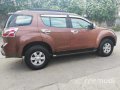 Brown Isuzu Mu-X 2015 for sale Talisay-5