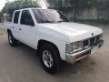 Selling White Nissan Frontier 1995 in Talisay-9