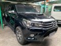 Selling Black Toyota Hilux 2017 at 43000 km -8
