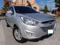 Sell 2012 Hyundai Tucson at Automatic Gasoline at 30000 km-17