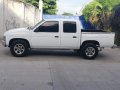Selling White Nissan Frontier 1995 in Talisay-6