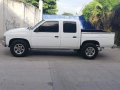 Selling White Nissan Frontier 1995 in Talisay-3