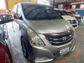 Selling Silver Hyundai Grand starex 2015 -4