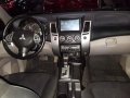 Selling Mitsubishi Montero Sport 2015 at 33502 km-6