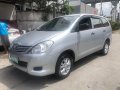 Selling Toyota Innova 2011 Manual Diesel at 93000 km-2