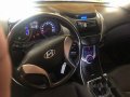 Selling Hyundai Elantra 2013 Manual Gasoline -2