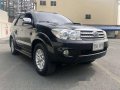 Black Toyota Fortuner 2010 Automatic Diesel for sale-9