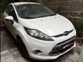  Ford Fiesta 2013 Hatchback at 49000 km for sale -4