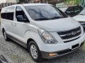 White Hyundai Grand Starex 2014 for sale -1