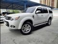 Selling 2014 Ford Everest SUV at 89000 km-0