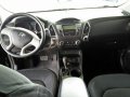 Used 2012 Hyundai Tucson Theta II Gas Automatic for sale in Pasay-4