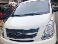 White Hyundai Grand starex 2011 at 87000 km for sale-0