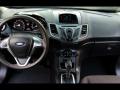 Selling Ford Fiesta 2017 Hatchback Automatic Gasoline at 25878 km -11