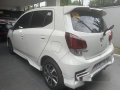 Selling White Toyota Wigo 2019 at 3600 km-4