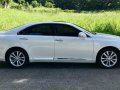 White Lexus Es 350 2010 at 68000 km for sale-4