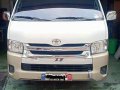 White Toyota Hiace 2016 for sale -3