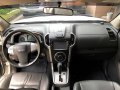 2016 Isuzu MU-X LSA Automatic Top of the Line Pearl White Low MIleage!-4