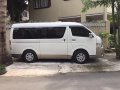 Toyota Hiace GL Grandia 2017 Manual-2