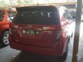 Selling Toyota Innova 2017 at 32544 km-4