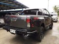 Selling Grey Toyota Hilux 2016 Manual Diesel -1