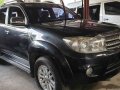 Selling Black Toyota Fortuner 2010 Automatic Diesel at 58000 km-7